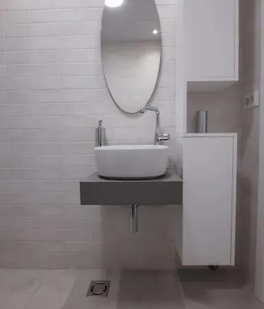 Апартаменти Brand New Stylish On Perfect Location