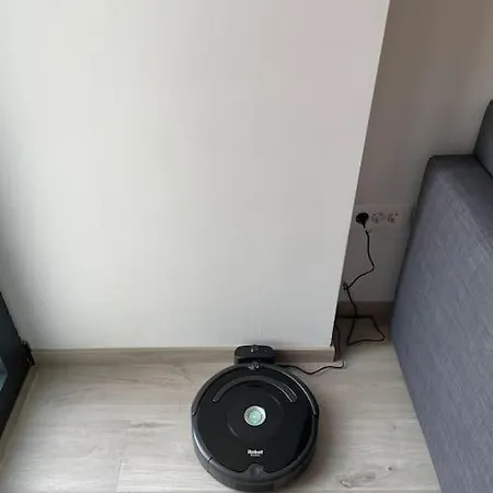 Brand New Stylish On Perfect Location شقة