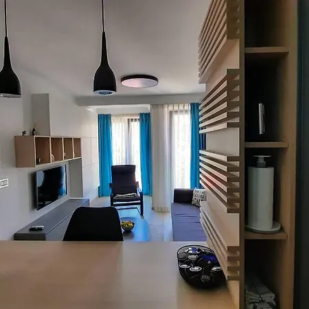 Brand New Stylish On Perfect Location *