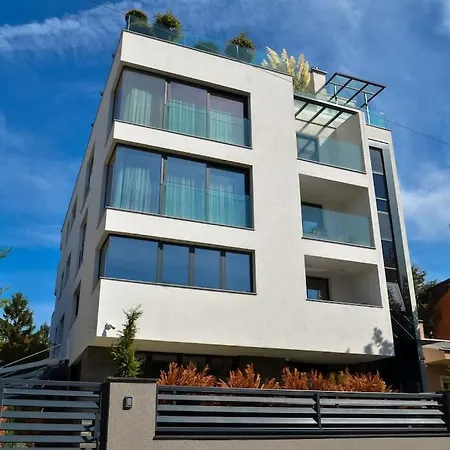 Brand New Stylish On Perfect Location *